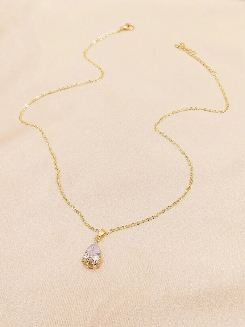 minimalist jewelry Vintage Pendant Dainty Diamond Necklace tiny diamond necklace Diamond Pendant