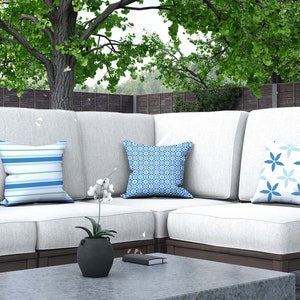 Designer Pattern Outdoor Quick Dry Filled Cushions 43x43cm Garden Furniture