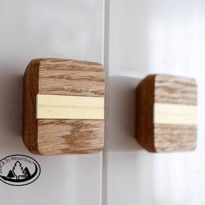 Wooden Square Handles With Single Gold Decor, Wood Drawer Knobs, Oak Square Handle, Wardrobe Pulls, Minimalist Wooden Handles, Cabinet Knobs