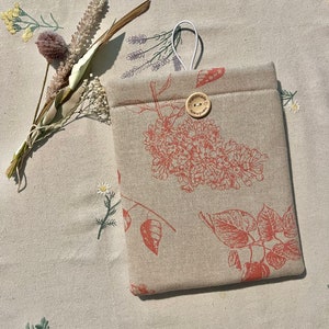 Booksleeve/ book pouch, linen look fabric, floral