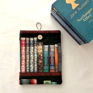 Jane Austen’s books booksleeve/ book pouch, library motif/ bookshelf