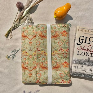 Bolsa para livros/bolsa para livros em forma de carteira William Morris com elástico, padrão Strawberry Thief verde claro