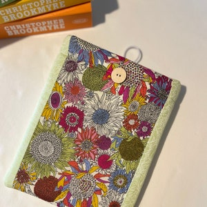 Booksleeve - Book pouch, Liberty of London tana lawn fabric