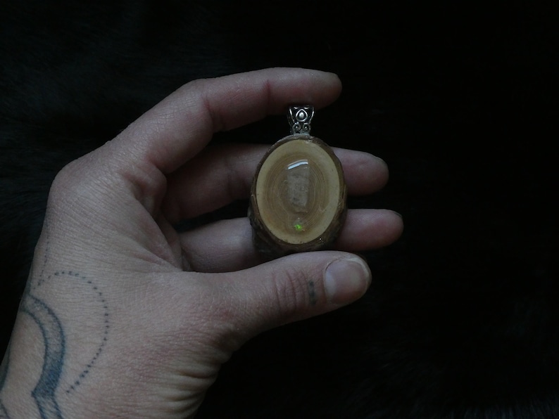 OPAL x QUARTZ x Pine Pendant Natural Jewelry