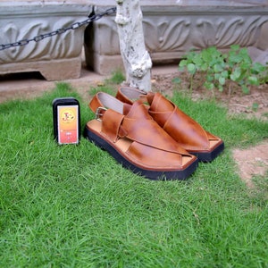 Genuine Leather Handmade Leather Men Sandals Peshawari Kaptaan Chappal, Chappal