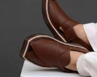 Handgefertigte Leder Herren Sandalen Peschaari Charsadda Kaptaan Chappal, Schwarz, Schwarz