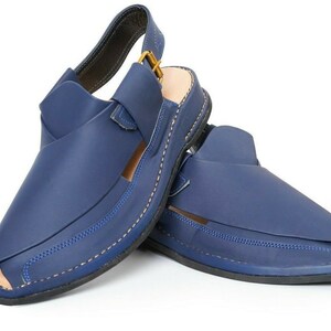 Handmade Leather Peshawari Chappal: Traditional Pakistani Sandals