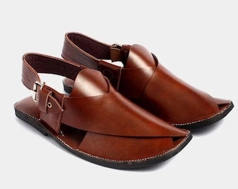 Herren Leder Peschawori Chappal: Traditionelle pakistanische Sandalen
