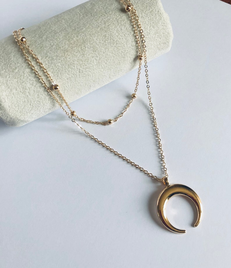 Gouden maan ketting met meerdere rijen, zilveren maan ketting met meerdere rijen, boho ketting met meerdere rijen verschillende modellen op Ateliersdisa afbeelding 9