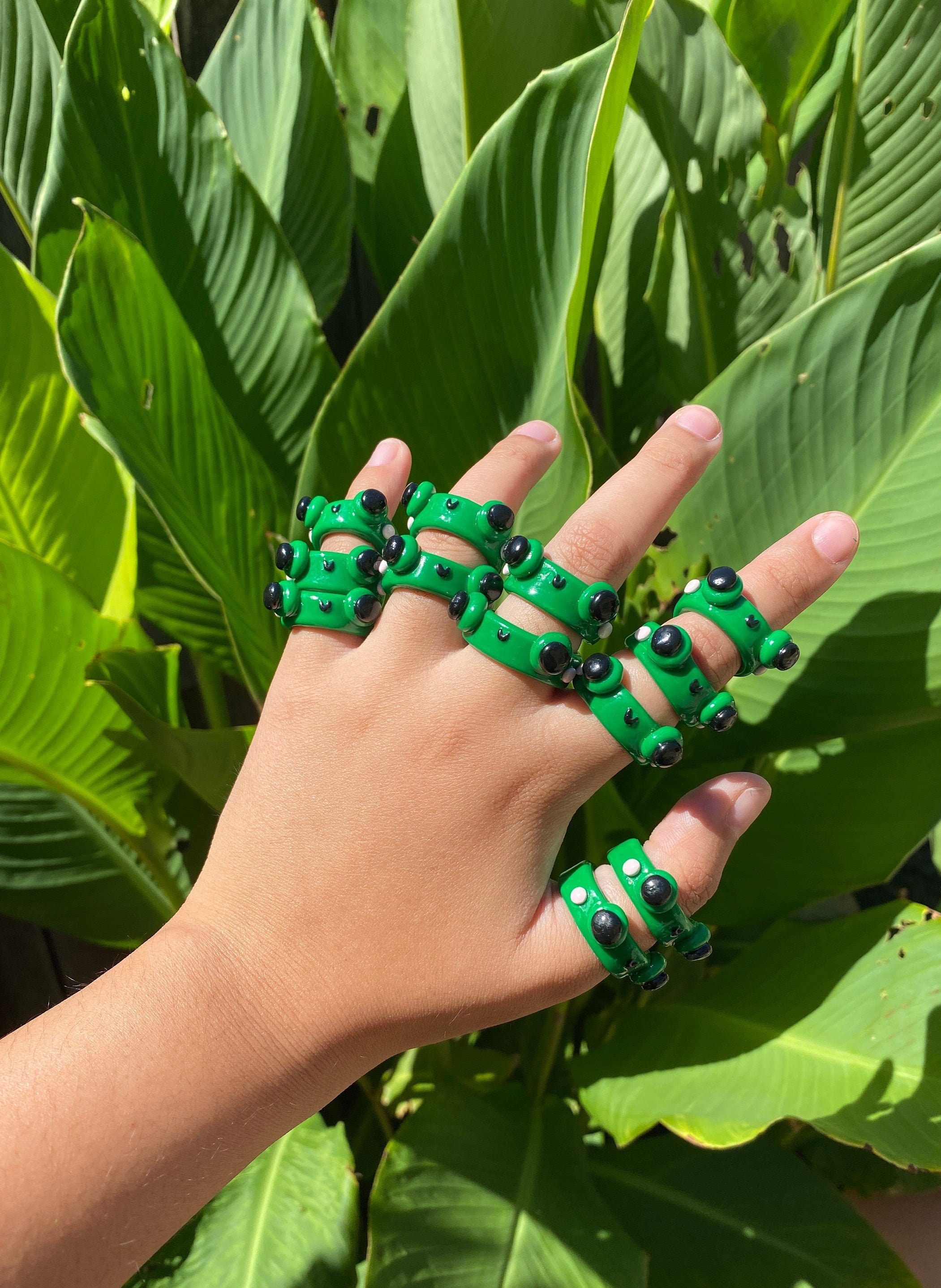 frog ring