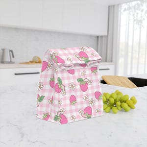 Strawberry Print Lunch Bag: Pink Plaid Insulated Tote