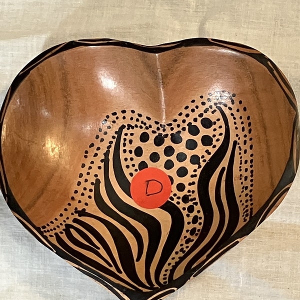 Heart-shaped African wooden bowl 6" hand carved and hand painted in  Zimbabwe but  ships from USA!