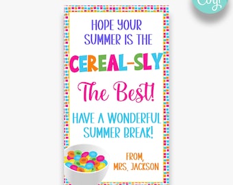 Puede incluir: Una tarjeta imprimible colorida con un tazón de cereal y el texto "¡Espero que tu verano sea el mejor de los cereales! ¡Que tengas unas maravillosas vacaciones de verano! De parte de la Sra. Jackson."