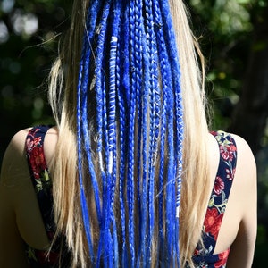 Dreadlocks auf Haarband gehäkelte Dreadlocks Zöpfe auf Haarband blau marine blau natur versandfertig