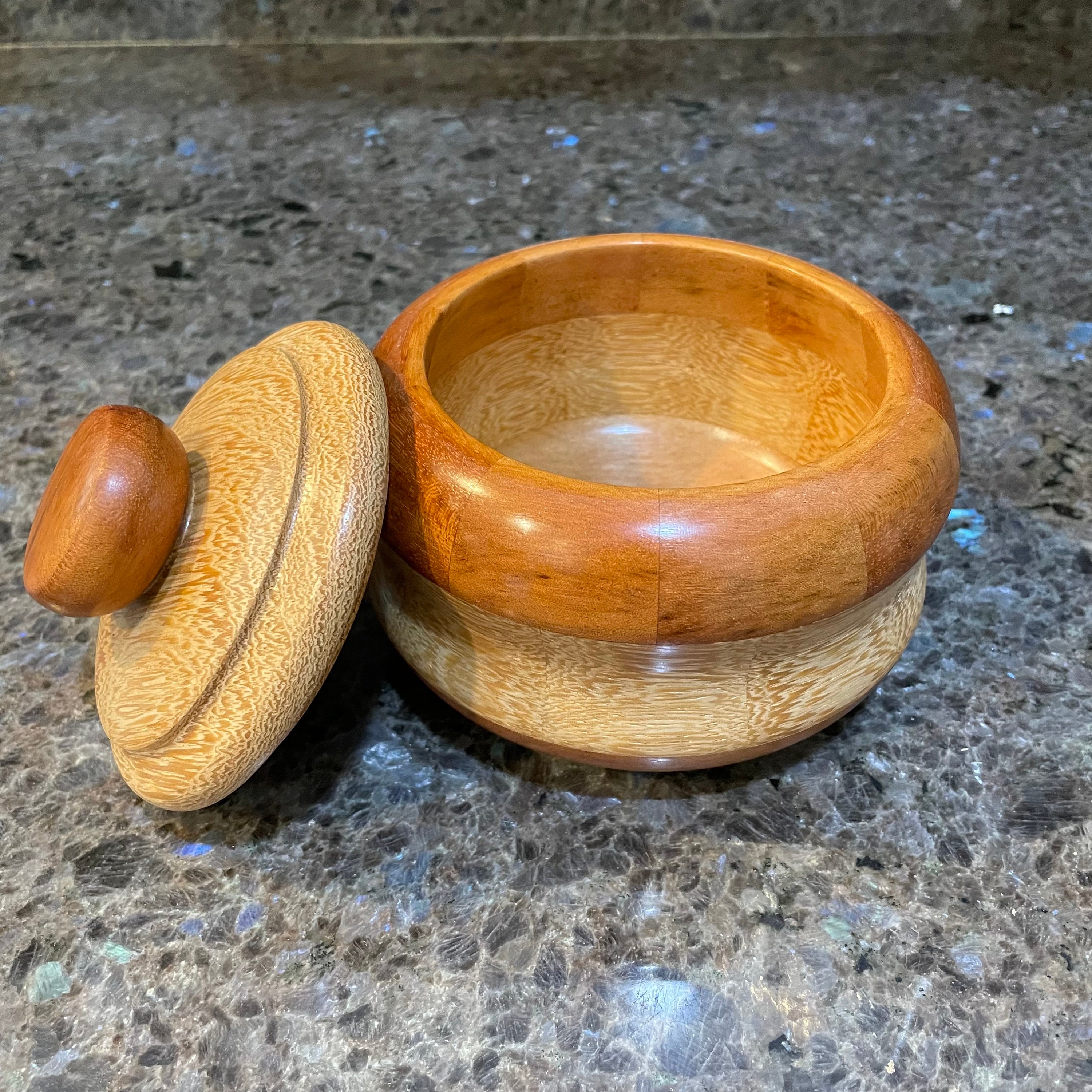 Small Bowl With Lid 