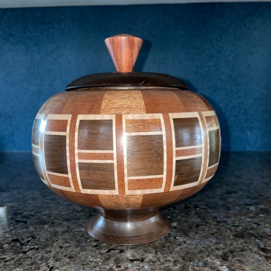 Short Pedestal Bowl With Lid Etsy