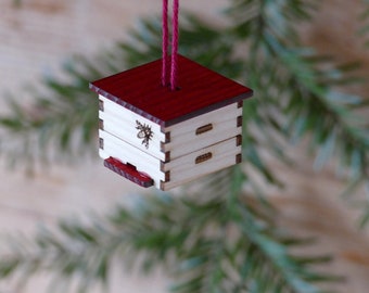 Miniatur Bienenkasten aus Holz