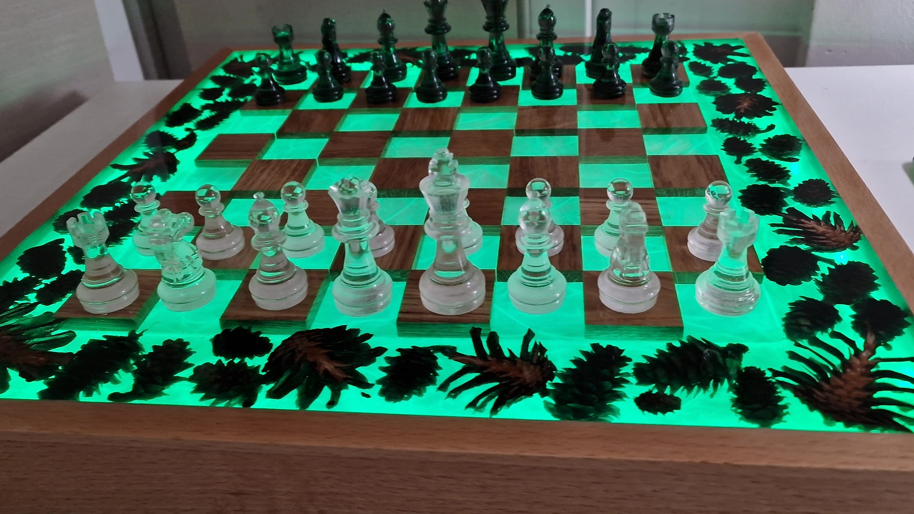 Floating Chess from Oak and Epoxy Resin with LED 