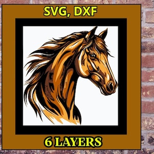 Op de afbeelding: Een digitale illustratie van een paardenkop in profiel, met tinten bruin en goud met zwarte contouren. De afbeelding is omlijst in een zwarte rand met de tekst "SVG, DXF" en "6 LAYERS".