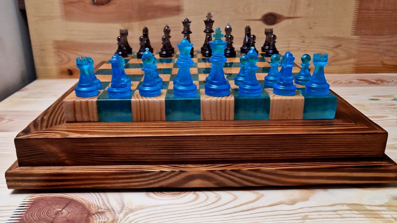 Floating Chess from Oak and Epoxy Resin with LED 