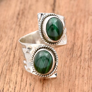Malachite Ring, 925 Sterling Silver Ring, Hammered Ring, Large Silver Ring, Rope Ring, Healing Stone Ring, Adjustable Ring, Designer Ring