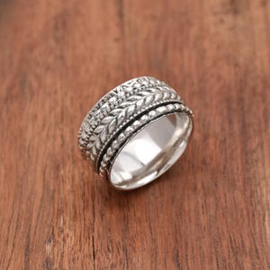 Textured Sterling Silver Spinner Ring: Handmade Thumb Ring