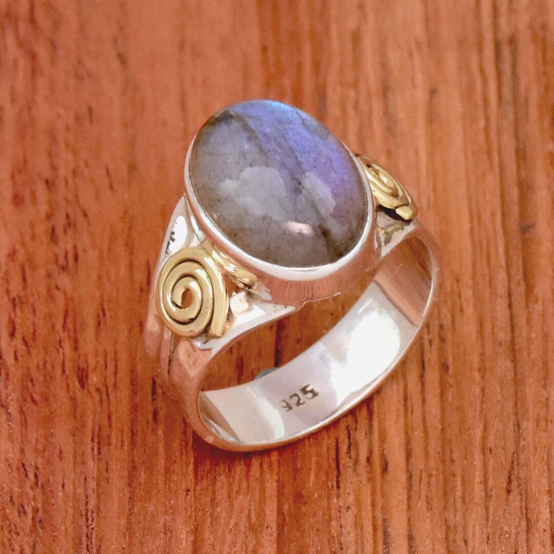 天然ラブラドライト オーバル リング: 925 スターリング シルバー