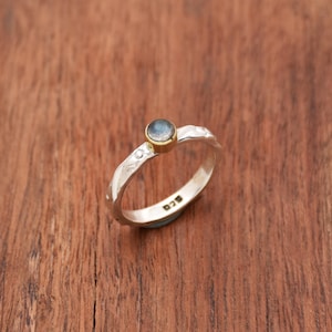Natural Labradorite Ring, handmade Ring, Textured Ring, minimalist Ring, Tiny Labradorite Ring, Stackable ring, Anniversary Gift For Her