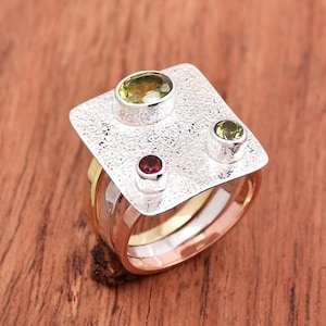 Handmade Peridot Garnet Ring: Hammered Sterling Silver Triple Band