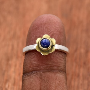 Lapis Lazuli Ring, 925 Silver Ring, Flower Ring, Minimalist Ring, Round Stone Ring, Anniversary Ring, Natural Lapis Ring Gift For Her