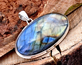 Colorful labradorite Pendant, Sterling Silver Statement Pendant, Top Grade Labradorite Pendant, Handmade Pendant, Boho Jewelry Gift For Her