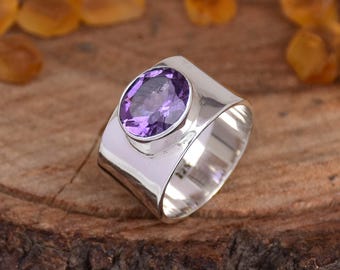 Anillo de amatista ovalado hecho a mano: anillo bohemio de plata de ley 925 con banda ancha