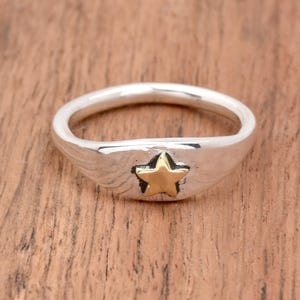 スターリングリング、925スターリングシルバースターリング、ハンドメイドリング、卒業記念リング、スターシグネットリング、ライジングリング、ステートメントリング、誕生日ギフト