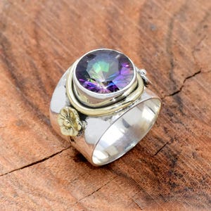 Mystic Topaz Ring, 925 Sterling Silver Ring, Round Gemstone Ring, Statement ring, Wide Band Ring, Hammered Ring, Flower Ring, Gift for Her