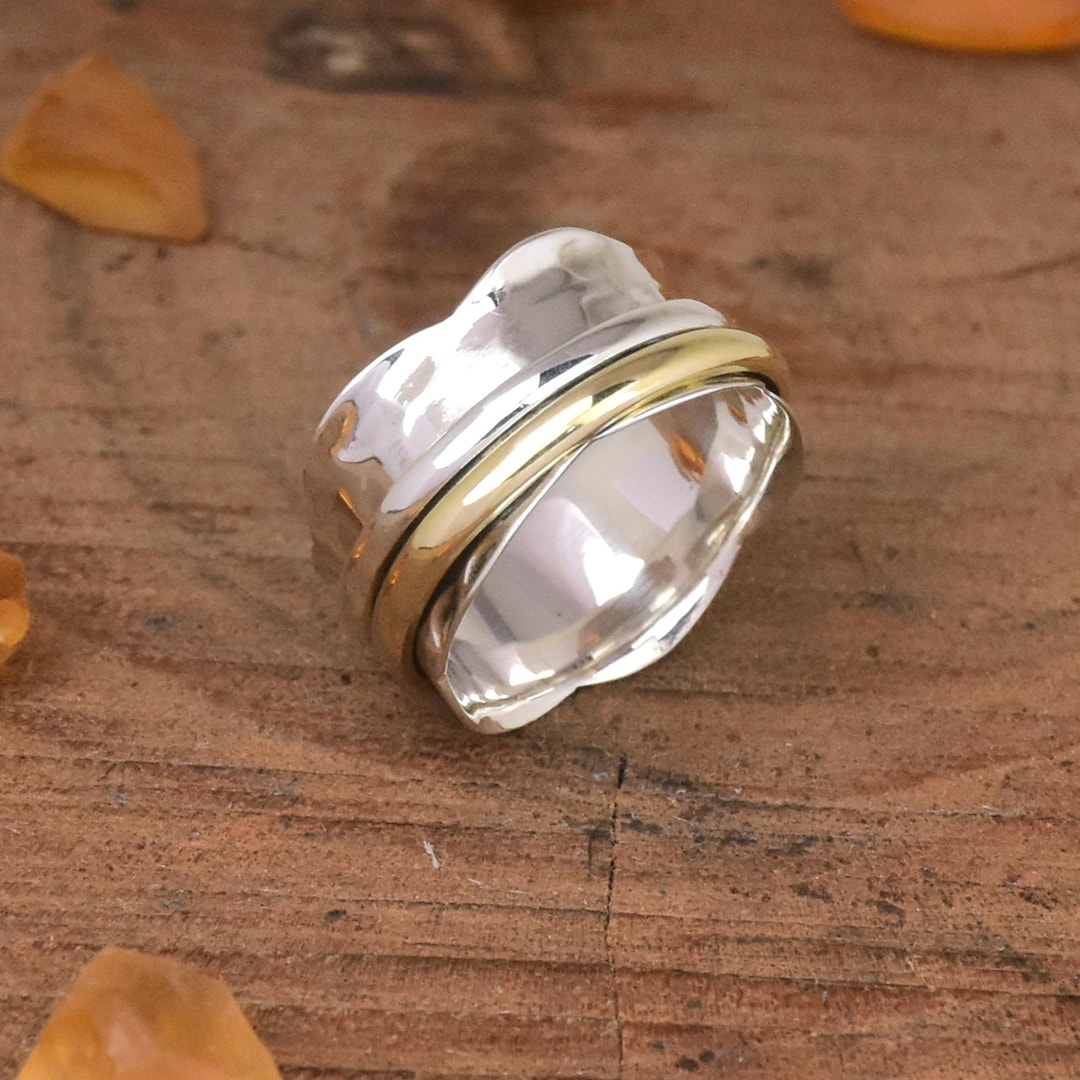 King Ring 6mm Spinner Hammered Ring - Stress Relief Fidget Ring for Men & Women K39V2 - Silver 10