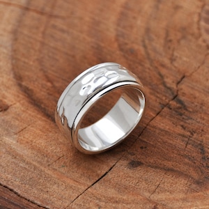 Hammered Spinner Ring, 925 Sterling Silver, Dimpled Textured Ring, 10 mm Spinner ring, Modern Design Ring, Anxiety Fidget Rings Gift for Her