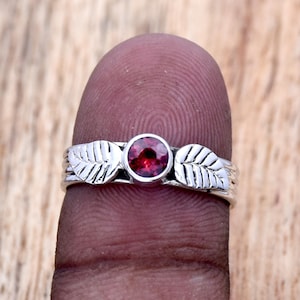 Natural Garnet Ring, 925 Sterling Silver Ring, Leaf Ring, Handmade Ring, January Birthstone Ring, Multi Band Interlocked, Anniversary Ring