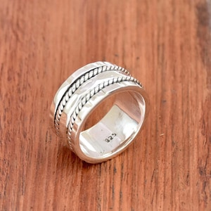 925 Sterling Silver Spinner Ring, Twisted Spinning band, Handmade Ring, Thumb Ring, Meditation Ring, Skinny Hammer Ring, Chunky Silver Ring