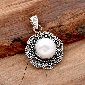Fresh water Pearl Pendant, 925 sterling Silver Pendant Round Pearl Pendant, Designer Pendant, Filigree Pendant, Round Gemstone, Gift for Her