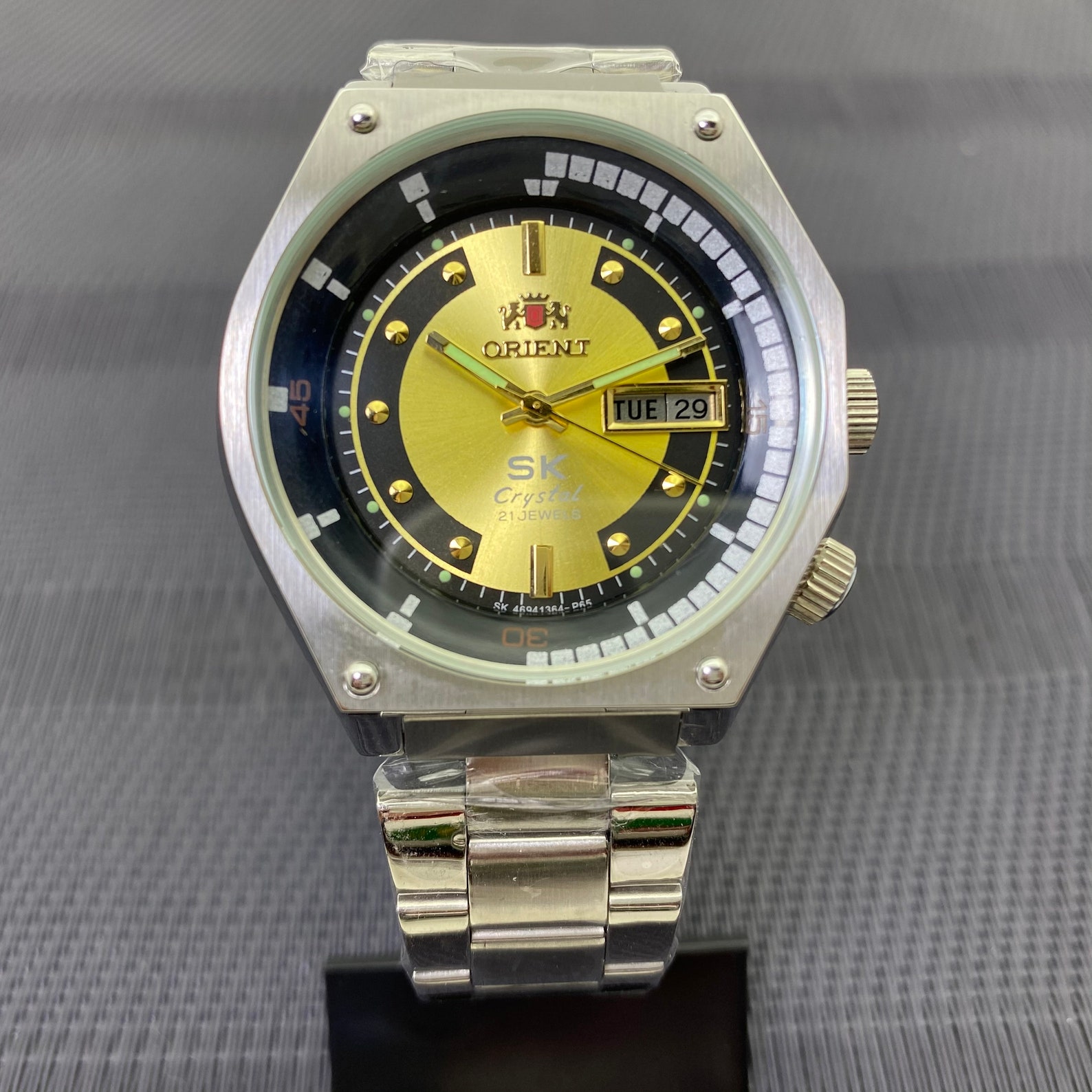 orient sea king crystal