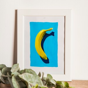 BANANA. Guazzo su carta, disegnato a mano, piccolo dipinto, formato A5, dipinto, pittura di natura morta, pittura di frutta, arredamento, estetica, arte carina