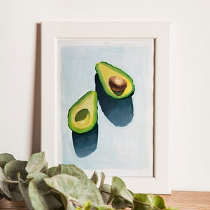 AVOCADO. Guazzo su carta, disegnato a mano, piccolo dipinto, formato A5, dipinto, pittura di natura morta, pittura di frutta, arredamento, estetica, arte carina