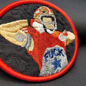 Parche termoadhesivo bordado de George Kittle: Homenaje a los 49ers (10 x 8,6 cm) imagen 3