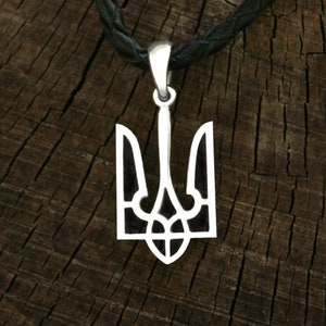 Classico ciondolo ucraino Tryzub Sterling Silver Trident Necklace
