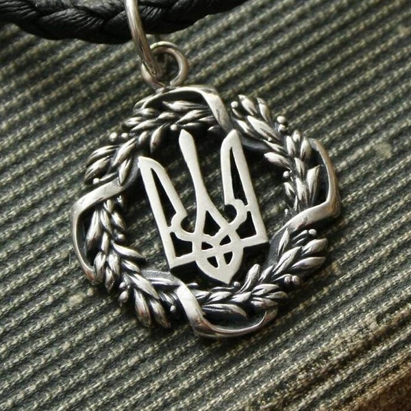 Tryzub in laurel wreath Silver Pendant Ukrainian Trident Necklace