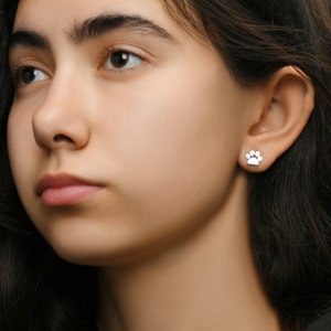 Cat Paw Sterling Silver Earrings – Hayley&Co
