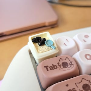 Cat Litterbox Keycap, cute cat keycaps, keyboard accessory,cute keycap for mechanical keyboard, artisan keycaps, gifts for her,animal keycap