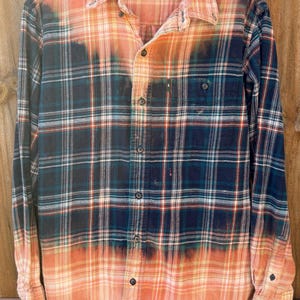 Gebleekt flanel / overhemd van verweerd flanel / grunge / met zuur gewassen