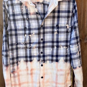 Gebleekt flanel / overhemd van verweerd flanel / grunge / met zuur gewassen