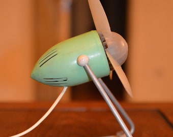 Vintage Table Fan . Rare model
